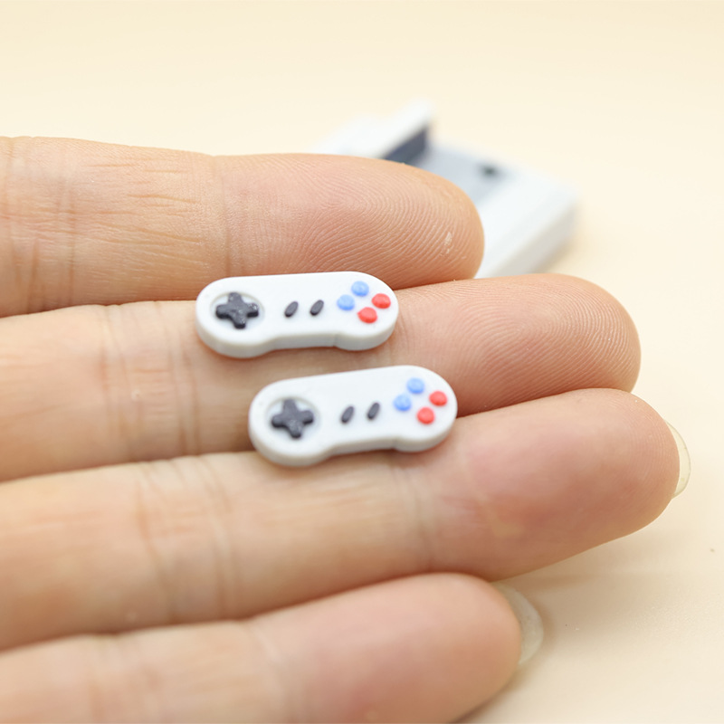 1set Poppenhuis Mini Retro Gam - Gaming Console Vintage recensie en prijs